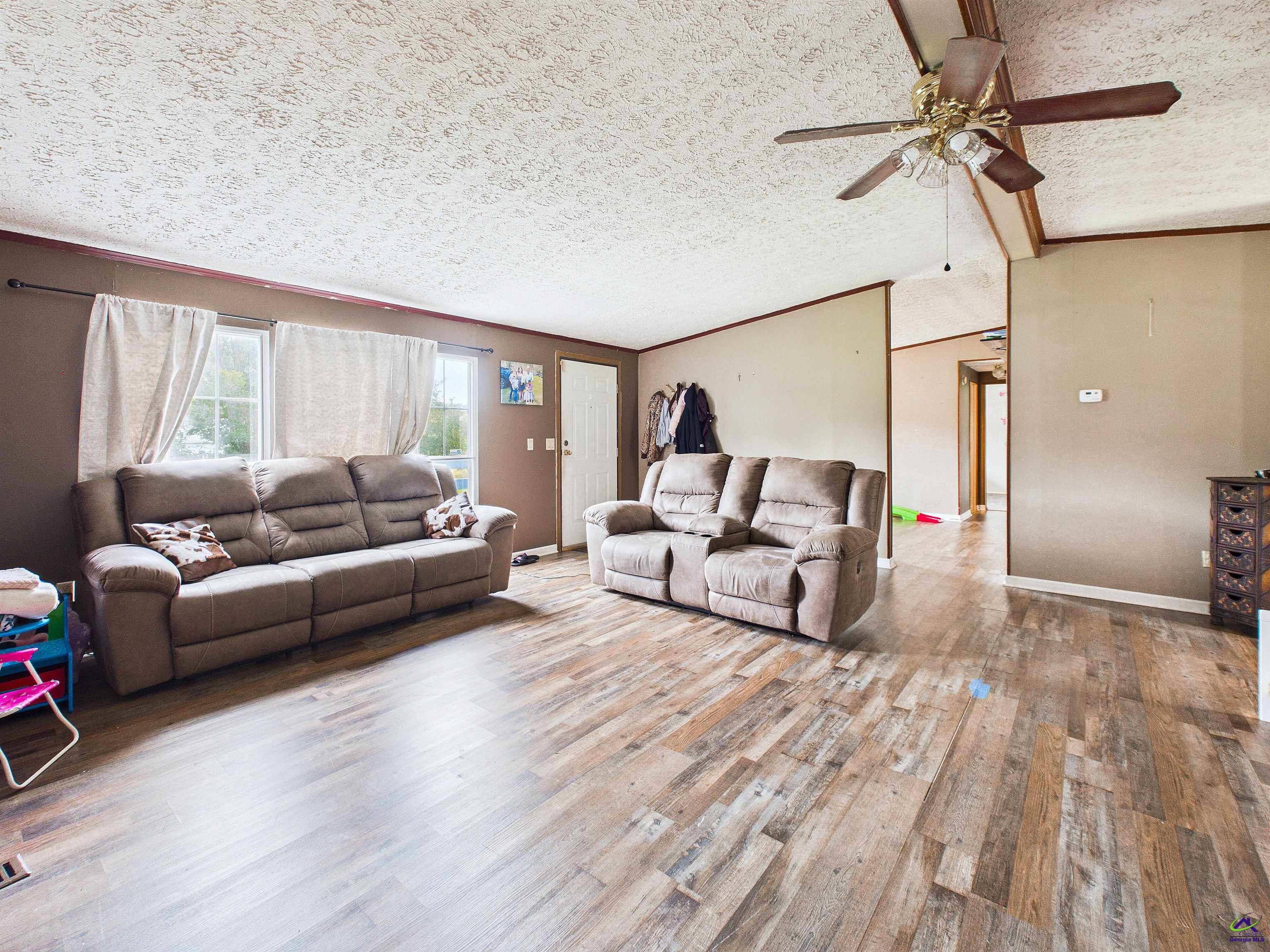360 Hayes Road Byron, GA 31008 - Photo 2 of 43