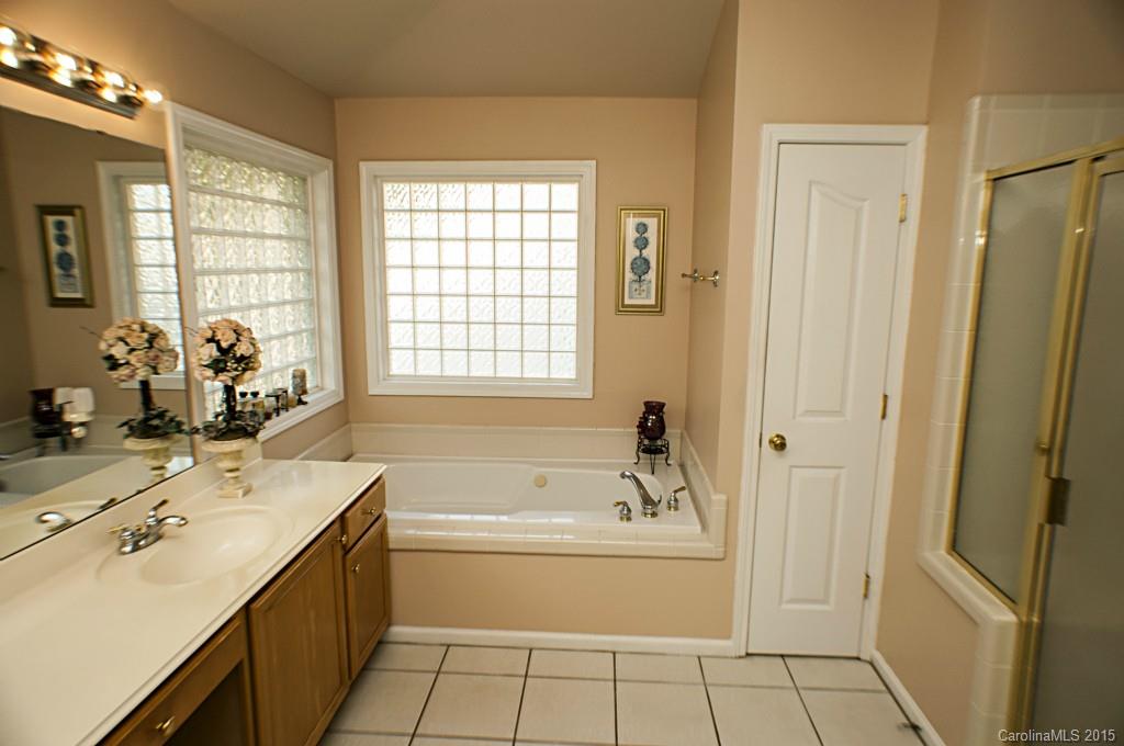 10809 Back Ridge Road Charlotte, NC 28277 - Photo 13 of 20 Gallery Image 13