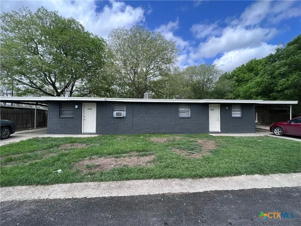 $1,200 | 1013 Hackberry Street, Unit B, San Marcos, TX 78666