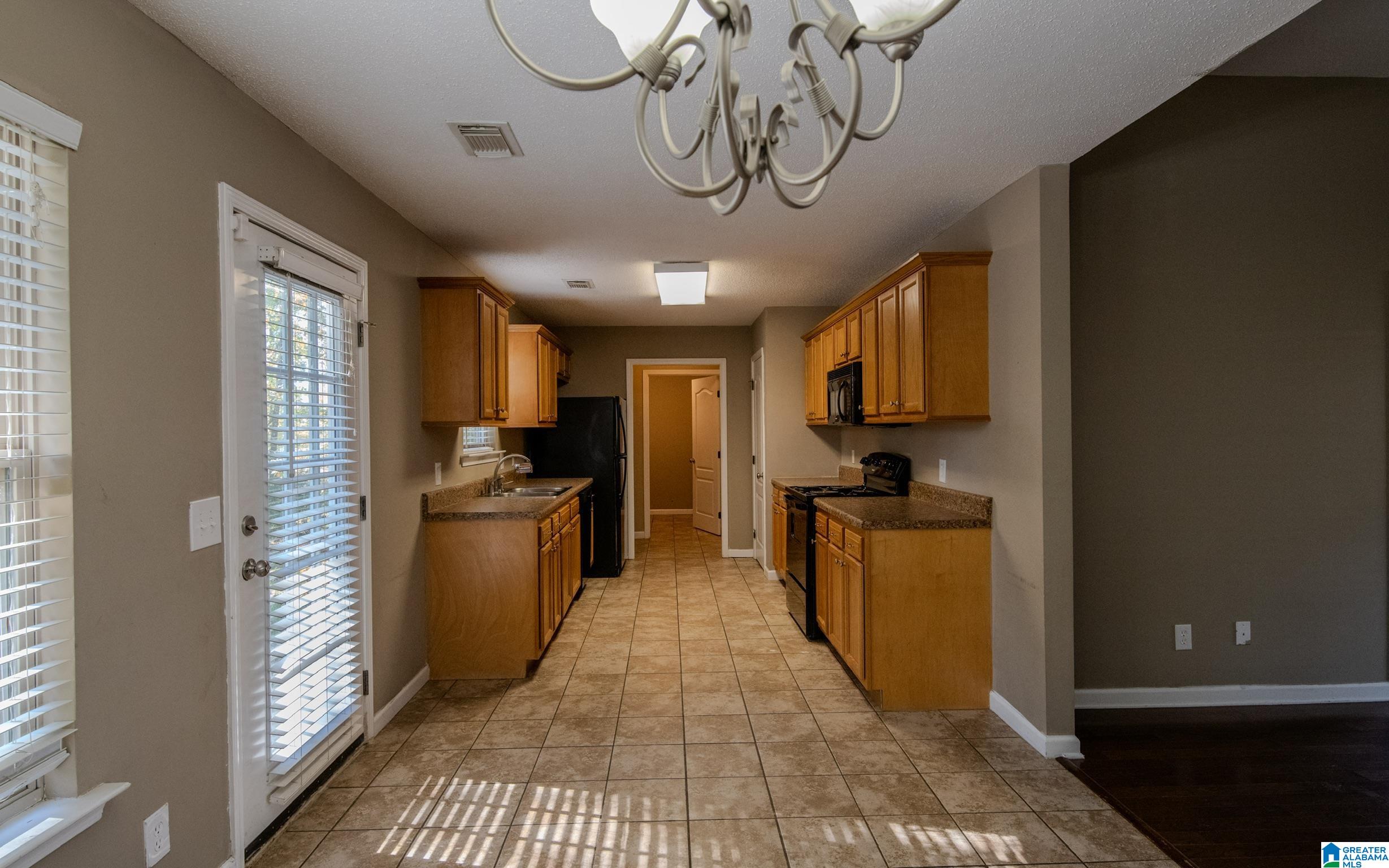 20343 Castle Rdg Road McCalla, AL 35111 - Photo 5 of 9