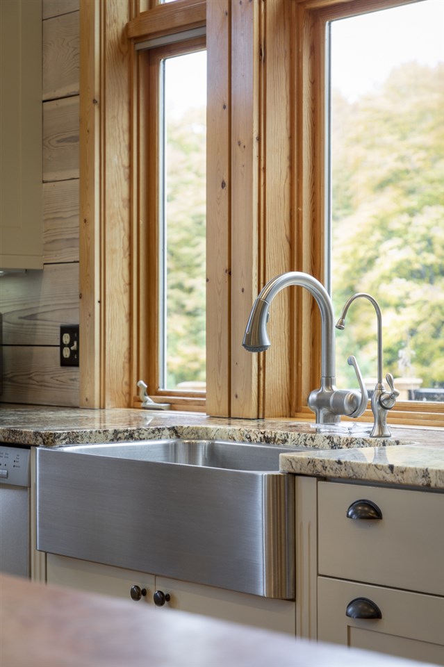 10582 Cedar Run Road Traverse City, MI 49684 - Photo 8 of 56 1881098-7.JPG