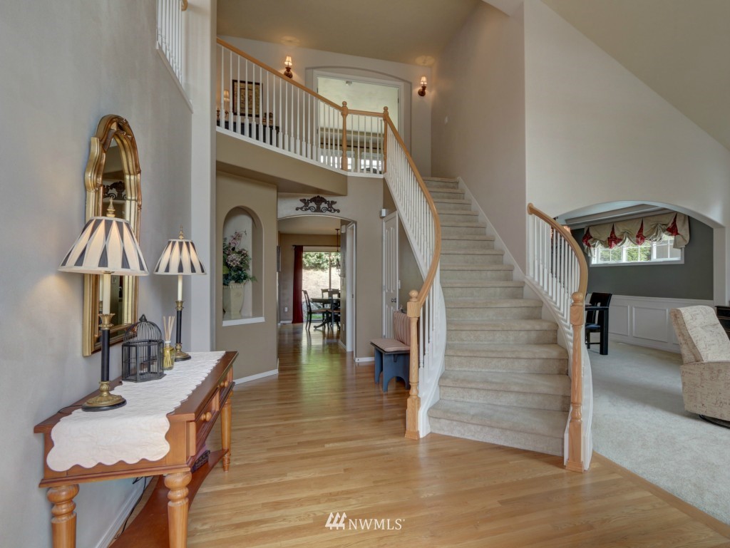 24019 44 Avenue Southeast Bothell, WA 98021 - Photo 3 of 24