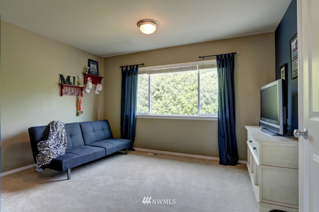 24019 44 Avenue Southeast Bothell, WA 98021 - Photo 22 of 24