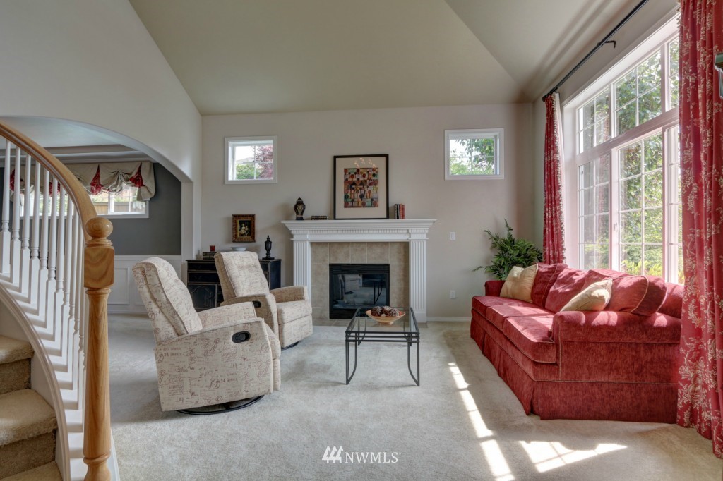 24019 44 Avenue Southeast Bothell, WA 98021 - Photo 4 of 24