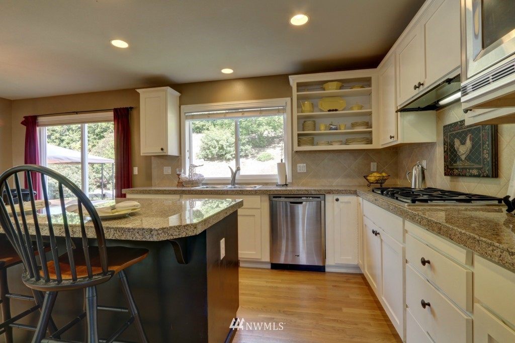 24019 44 Avenue Southeast Bothell, WA 98021 - Photo 8 of 24
