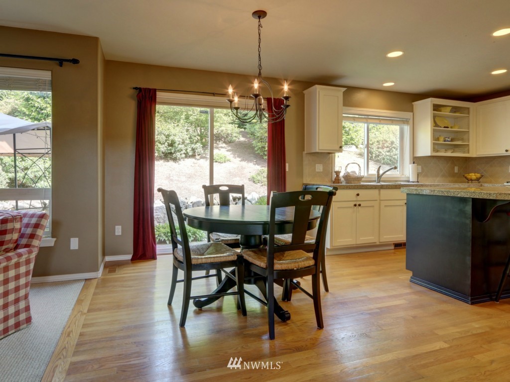 24019 44 Avenue Southeast Bothell, WA 98021 - Photo 10 of 24