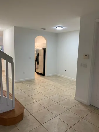$2,000 | 3390 Northeast 13th Cir Drive, Unit 104, Homestead, FL 33033