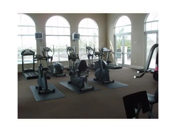 $2,000 | 3390 Northeast 13th Cir Drive, Unit 104, Homestead, FL 33033