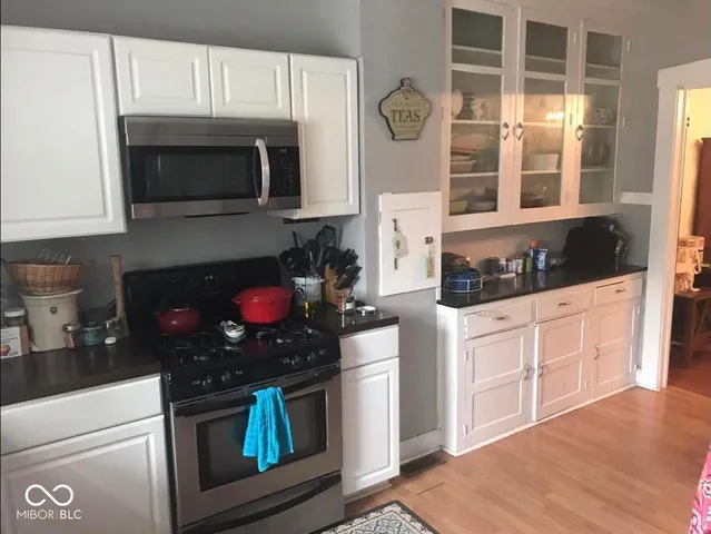 $1,700 | 3909 Central Avenue, Indianapolis, IN 46205