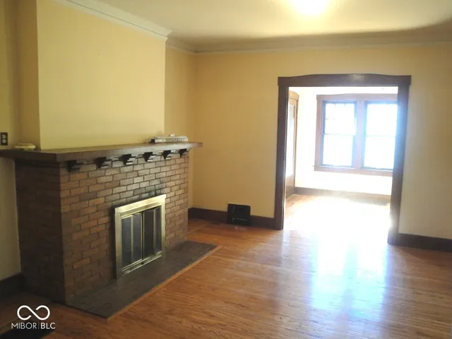 $1,700 | 3909 Central Avenue, Indianapolis, IN 46205