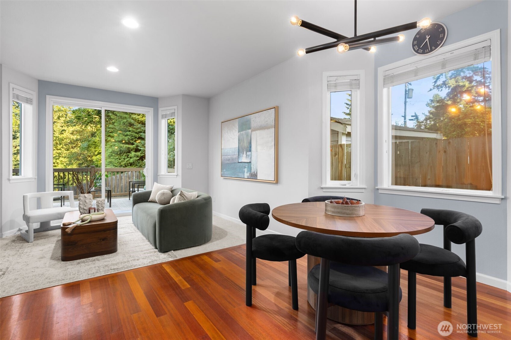 1756 Monroe Avenue Northeast Renton, WA 98056 - Photo 13 of 36