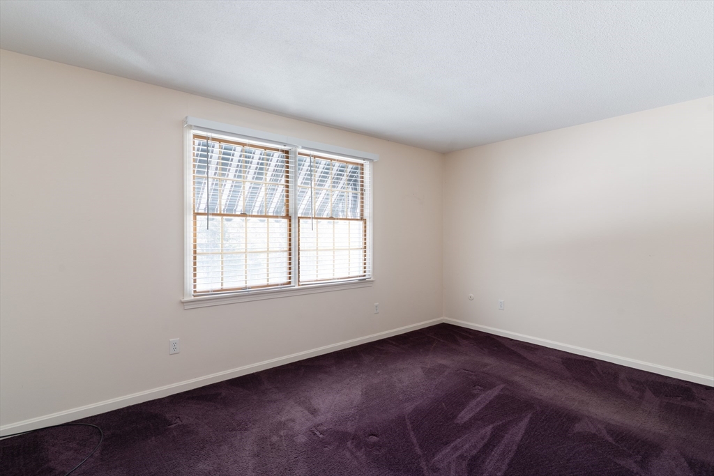 58 Shattuck Road Sturbridge, MA 01566 - Photo 20 of 41