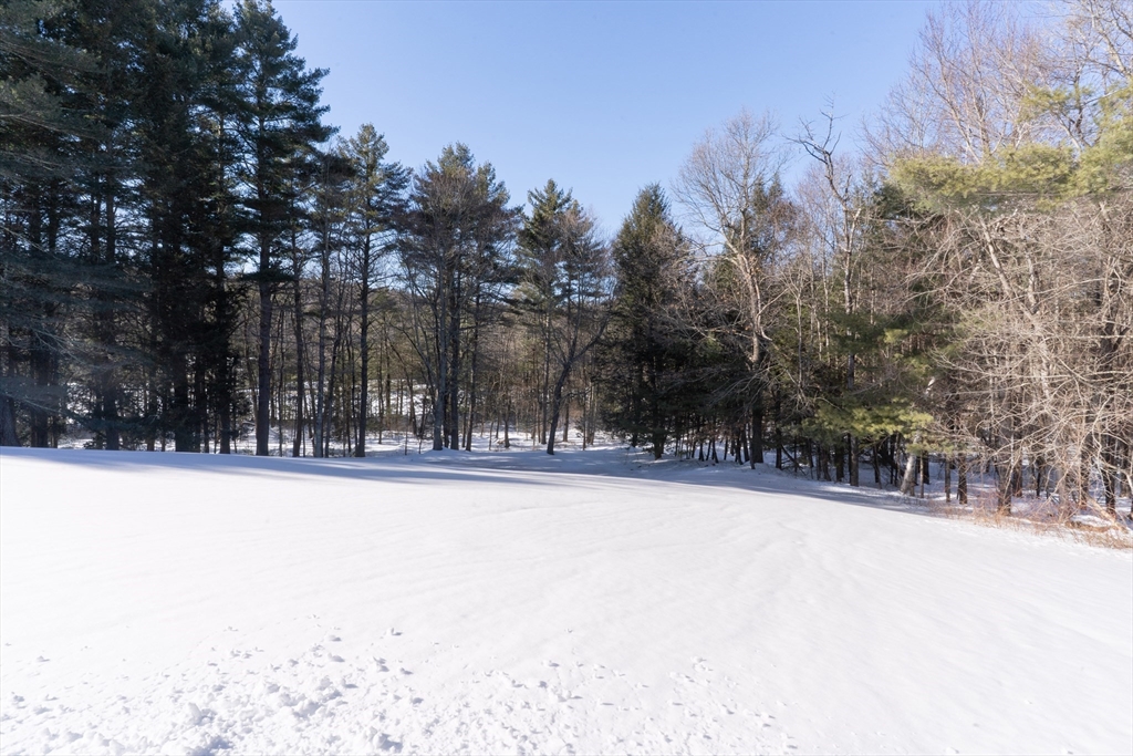 58 Shattuck Road Sturbridge, MA 01566 - Photo 37 of 41