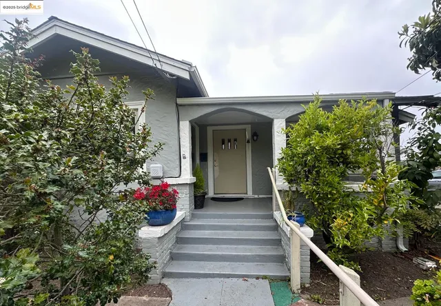 $999,000 | 348 Dowling Boulevard, San Leandro, CA 94577