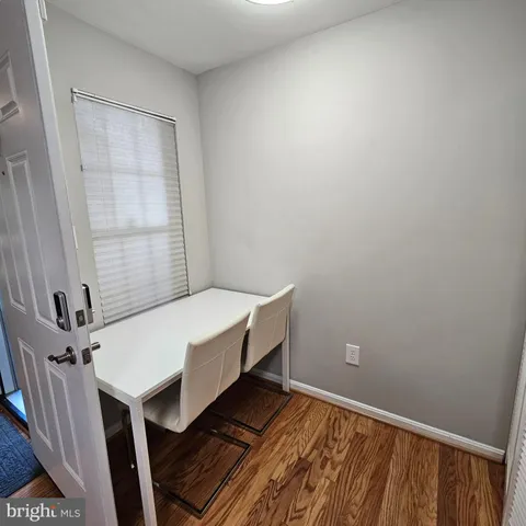 $1,850 | 8637 D Beekman Place, Unit 37D, Alexandria, VA 22309