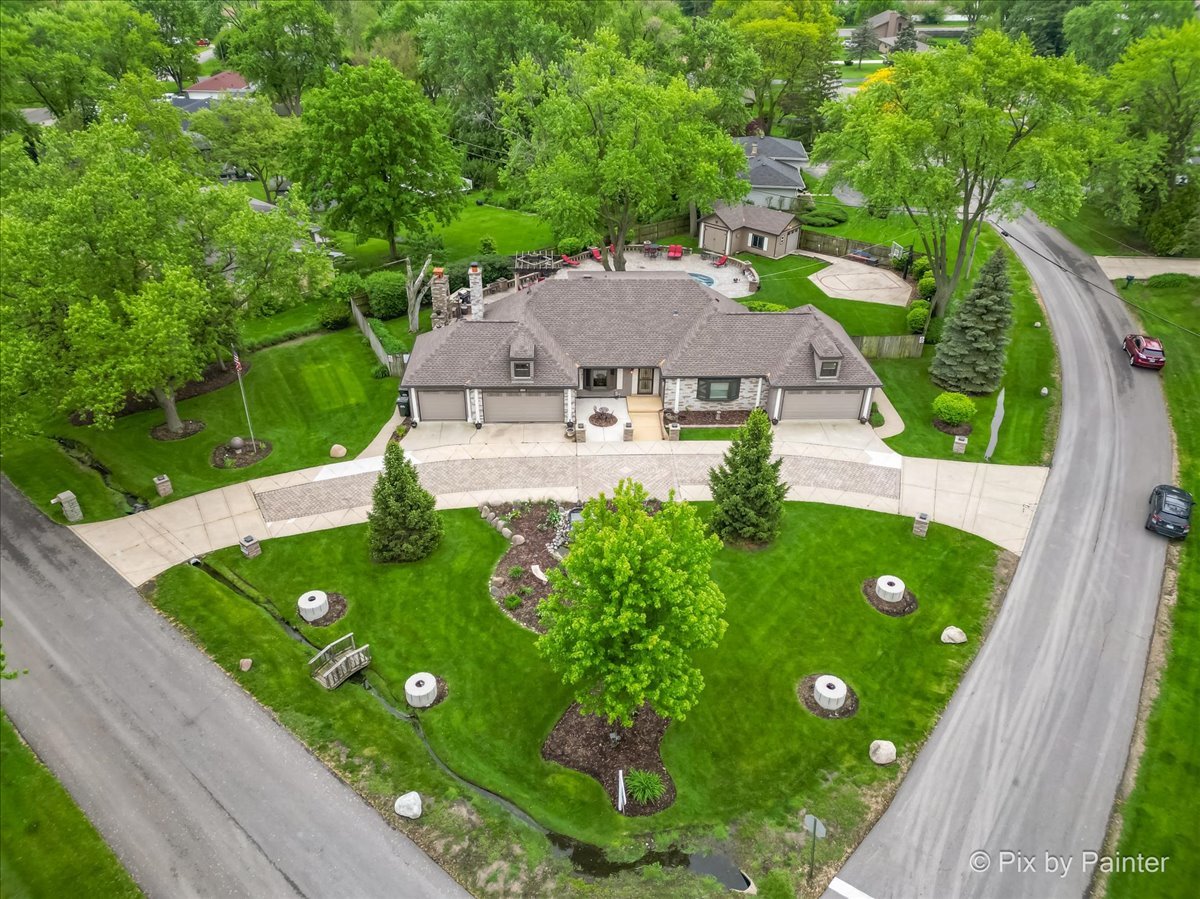 1430 Blackhawk Drive Schaumburg, IL 60193 - Photo 27 of 34