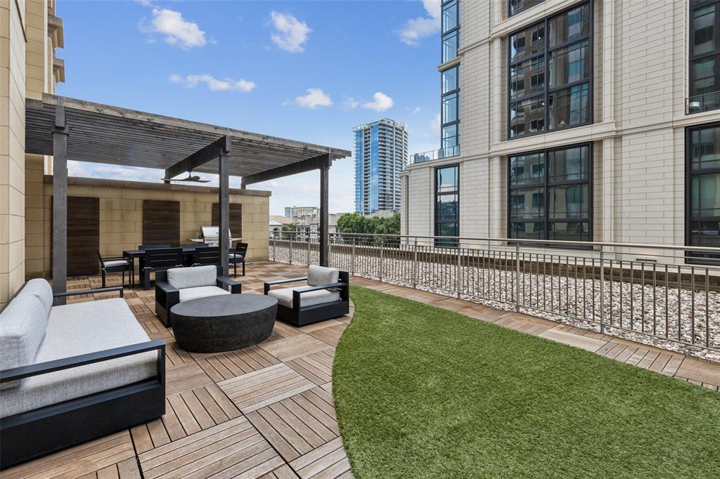 2300 Wolf Street, Unit 3D Dallas, TX 75201 - Photo 27 of 37