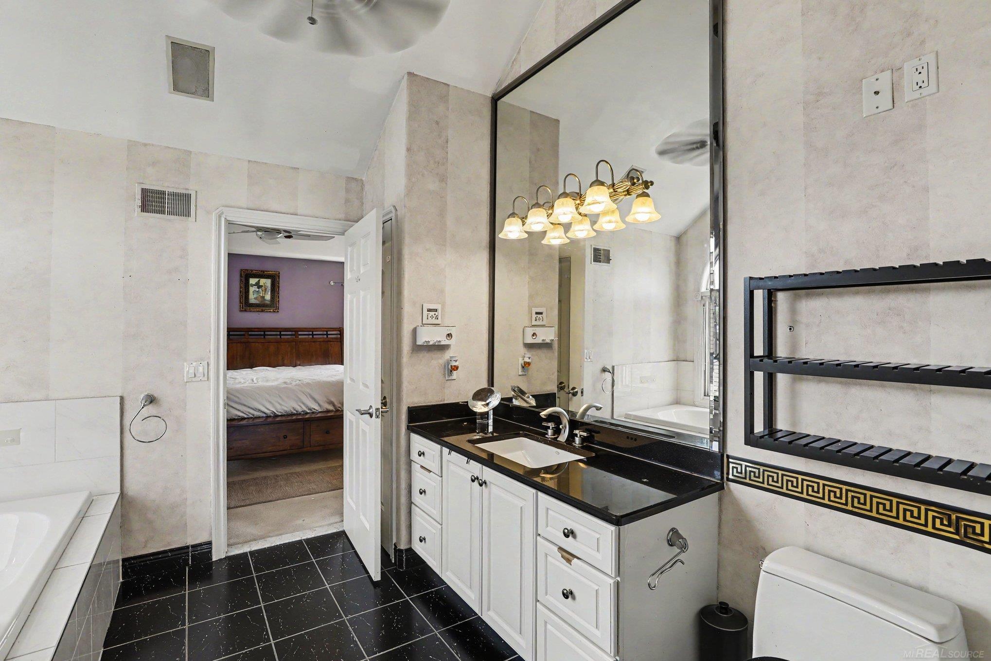 38035 Pointe Rosa Street Harrison Township, MI 48045 - Photo 25 of 45