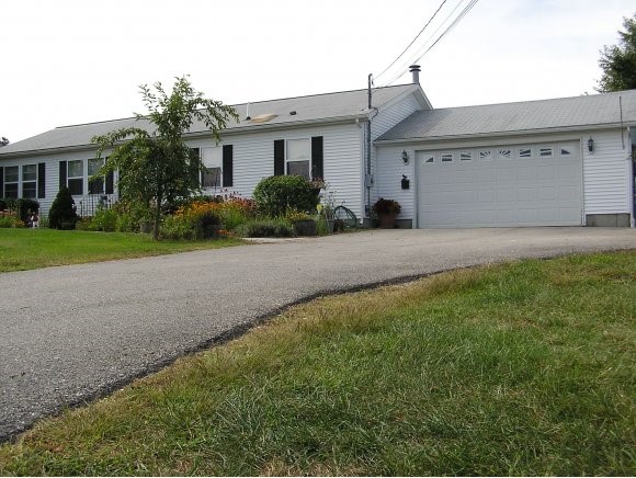 671 Second Crown Point Road Strafford, NH 03884 - Photo 1 of 1