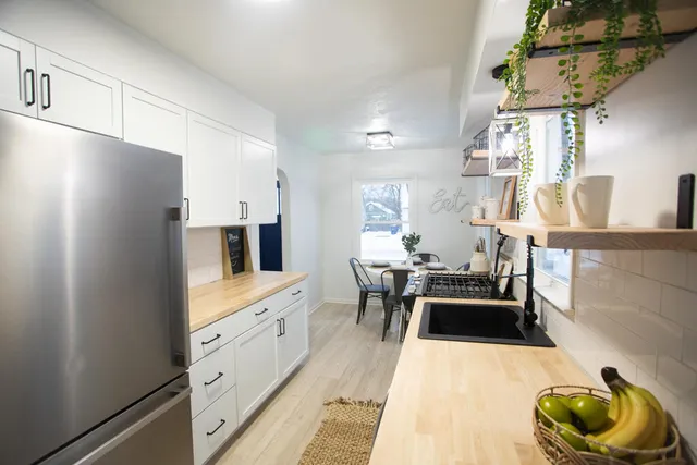 $279,900 | 1452 Edward Avenue Southeast, Grand Rapids, MI 49507