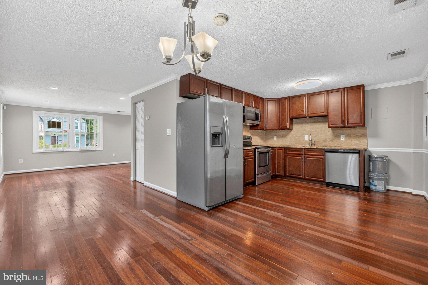 7711 Burnside Road Landover, MD 20785 - Photo 8 of 30