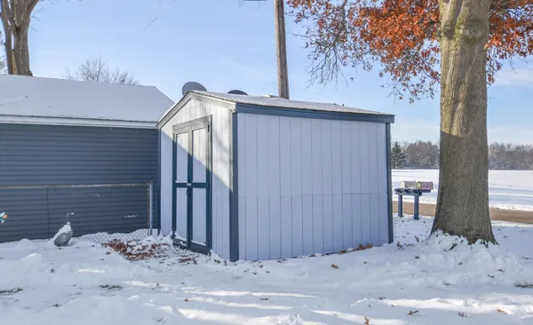 $299,900 | 719 Gilead Shores Drive, Bronson, MI 49028