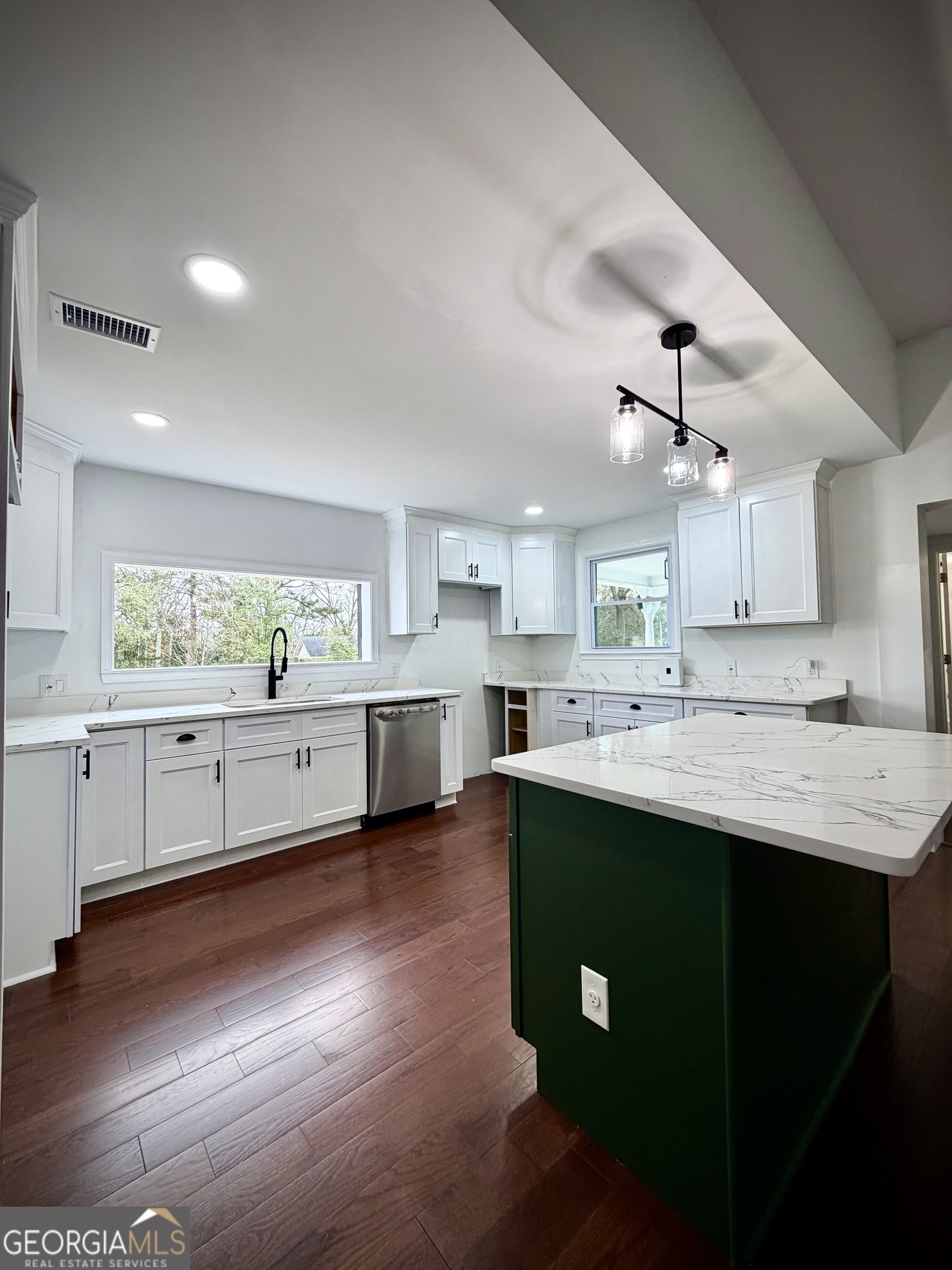 106 Line Street Dexter, GA 31019 - Photo 21 of 63