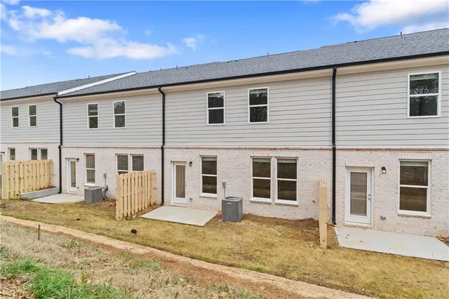 $298,993 | 623 Treasure Drive, Stockbridge, GA 30281