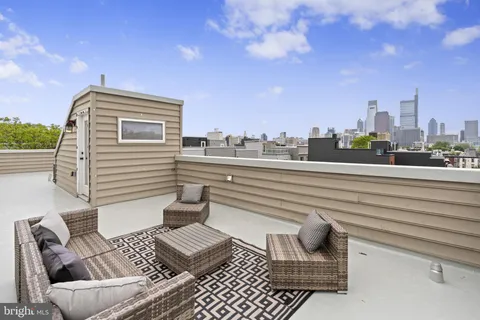 $539,900 | 751 North Uber Street, Unit 3, Philadelphia, PA 19130