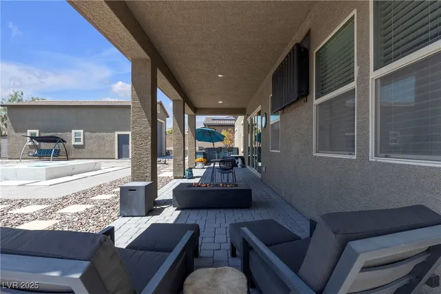 $1,599,201 | 10321 West Tropical Parkway, Las Vegas, NV 89149