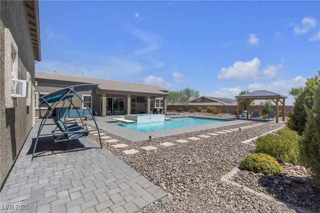 $1,599,201 | 10321 West Tropical Parkway, Las Vegas, NV 89149