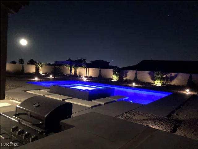 $1,599,201 | 10321 West Tropical Parkway, Las Vegas, NV 89149