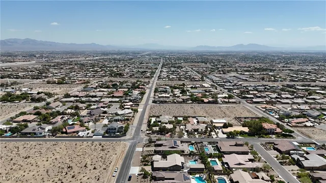 $1,599,201 | 10321 West Tropical Parkway, Las Vegas, NV 89149