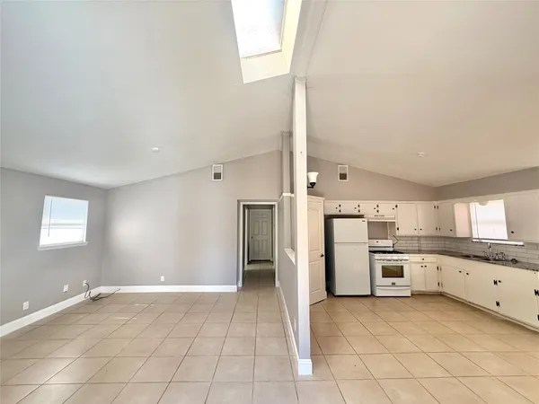 $1,600 | 12842 Corpus Christi Street, Houston, TX 77015