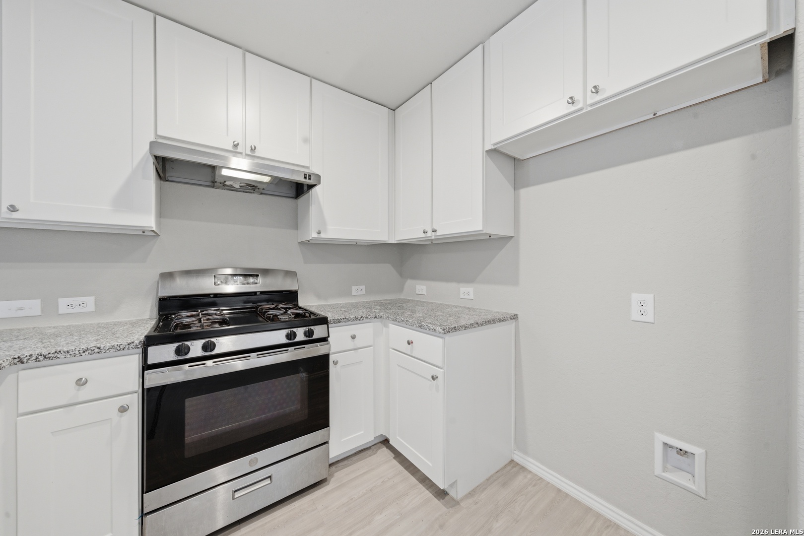 423 Ambush Ridge San Antonio, TX 78220 - Photo 12 of 19