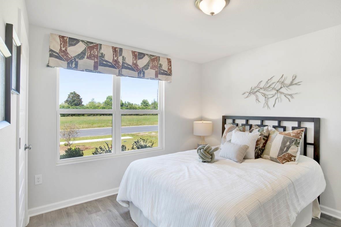 15733 Laurelbrooke Loop Fairhope, AL 36532 - Photo 21 of 26 Staged model home