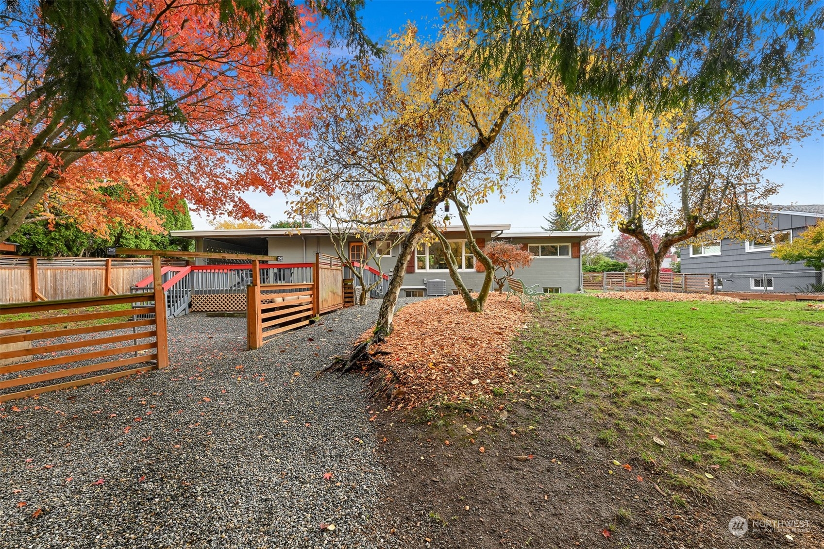 2907 Lynn Street Bellingham, WA 98225 - Photo 29 of 40 a view of house with backyard and tree