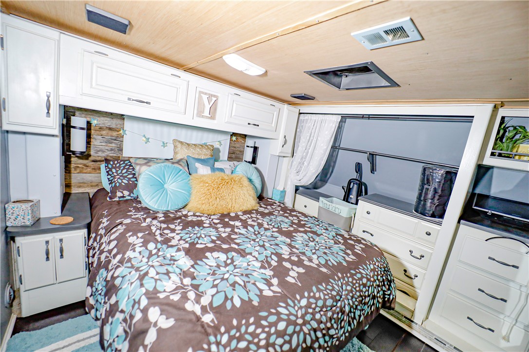 405 Meadows Lane Townville, SC 29689 - Photo 15 of 31