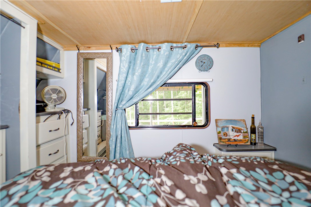 405 Meadows Lane Townville, SC 29689 - Photo 17 of 31