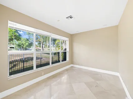 $1,695,000 | 2579 Mayfair Lane, Weston, FL 33327