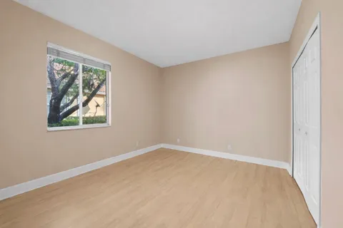 $1,695,000 | 2579 Mayfair Lane, Weston, FL 33327