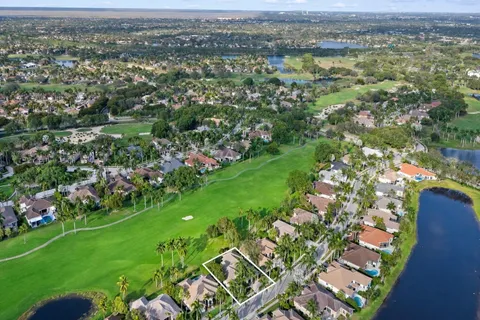 $1,695,000 | 2579 Mayfair Lane, Weston, FL 33327