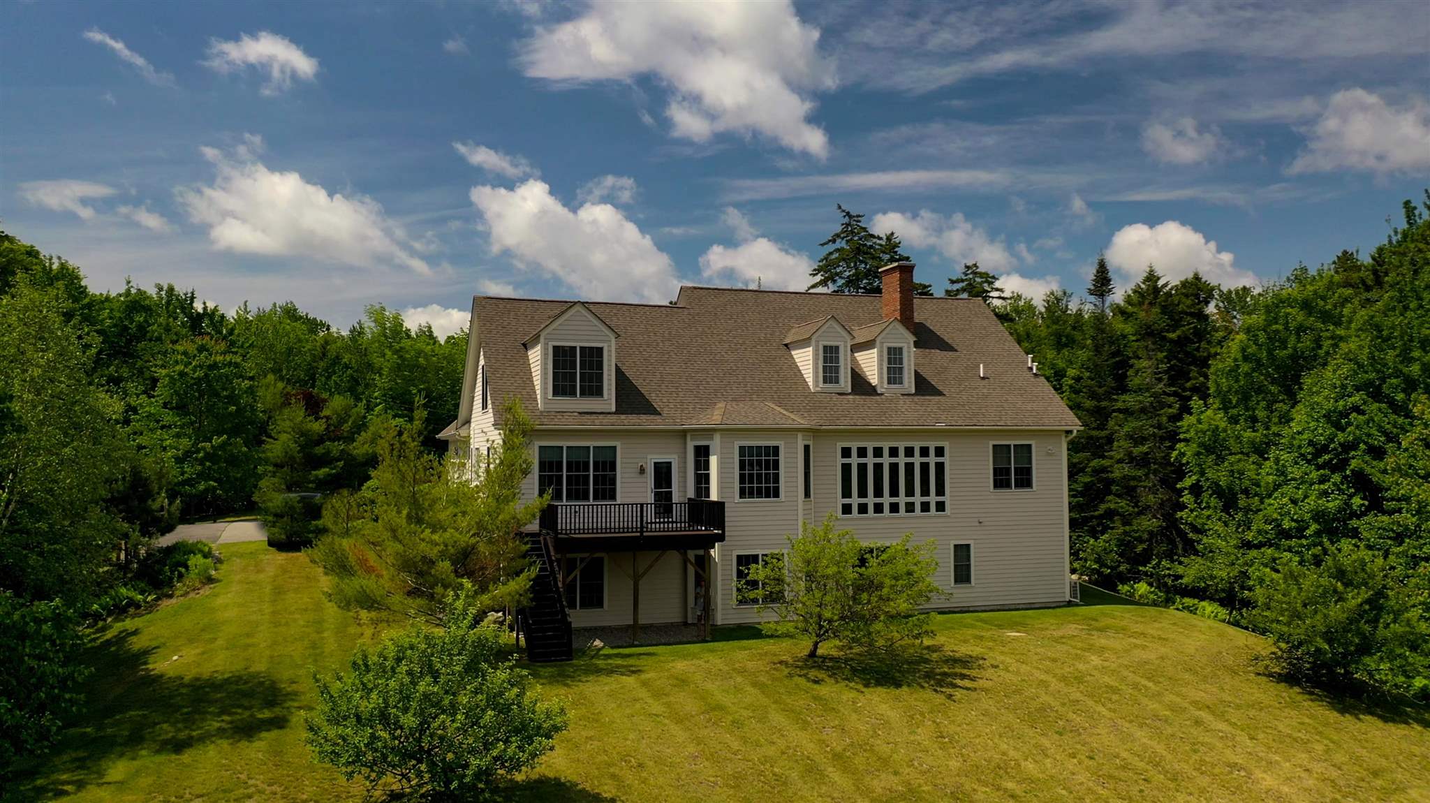 99 Summit Road New London, NH 03257 - Photo 1 of 23 Gallery Image 1
