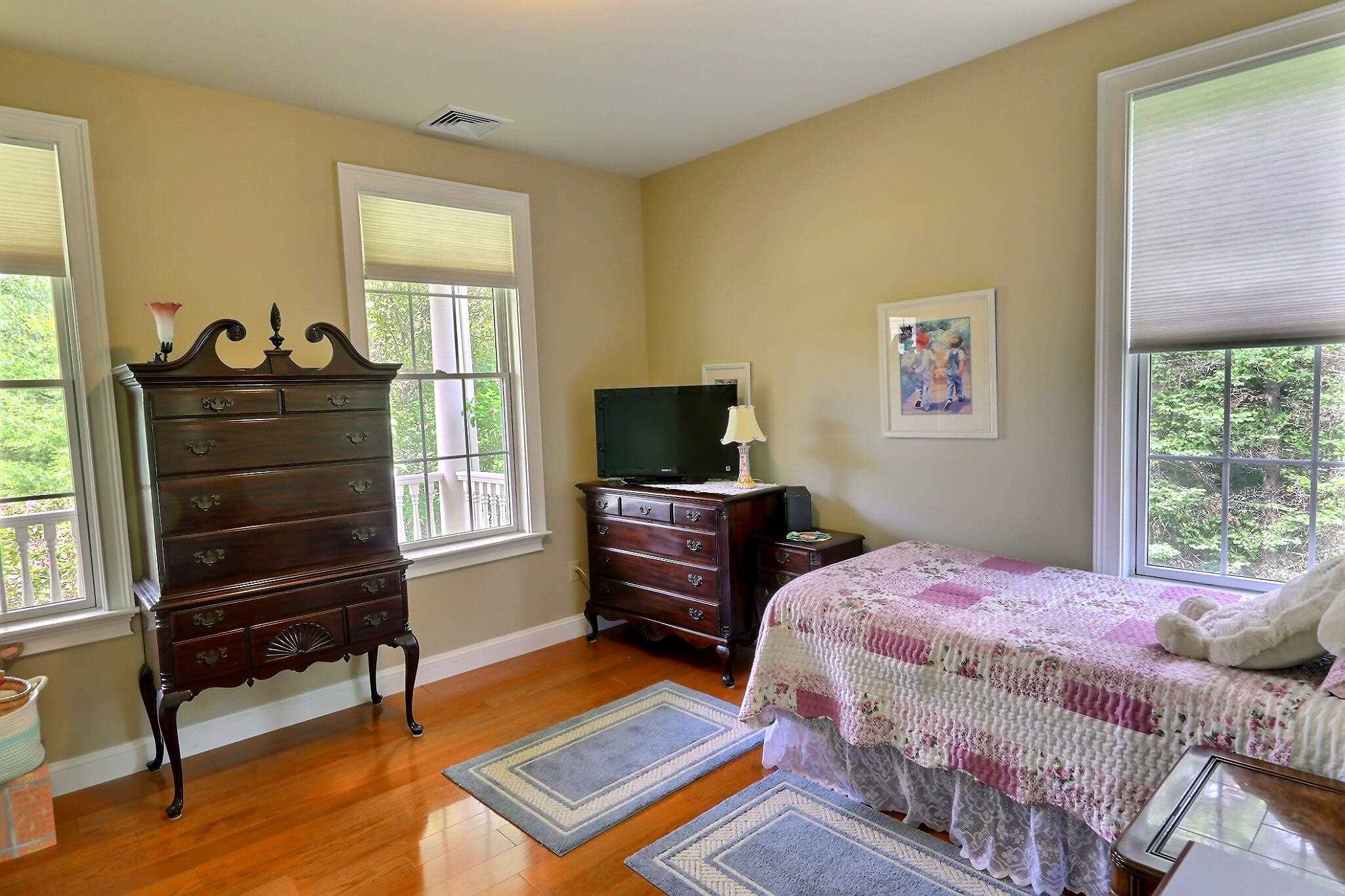 99 Summit Road New London, NH 03257 - Photo 16 of 23 Gallery Image 16