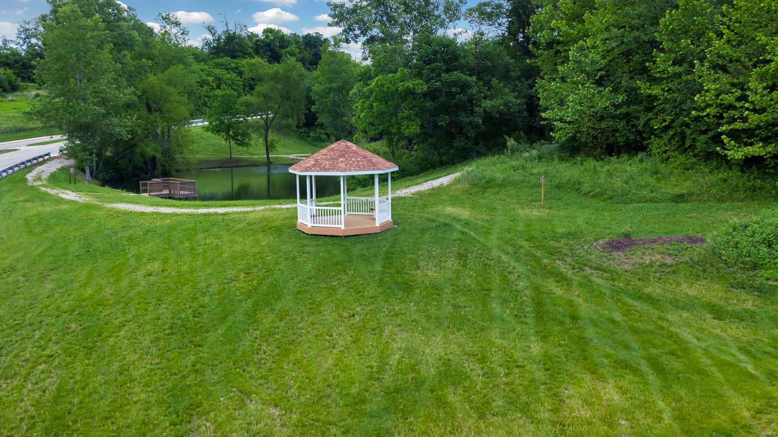 7955 Boreal Ridge Caseyville, IL 62232 - Photo 3 of 9 Gallery Image 3
