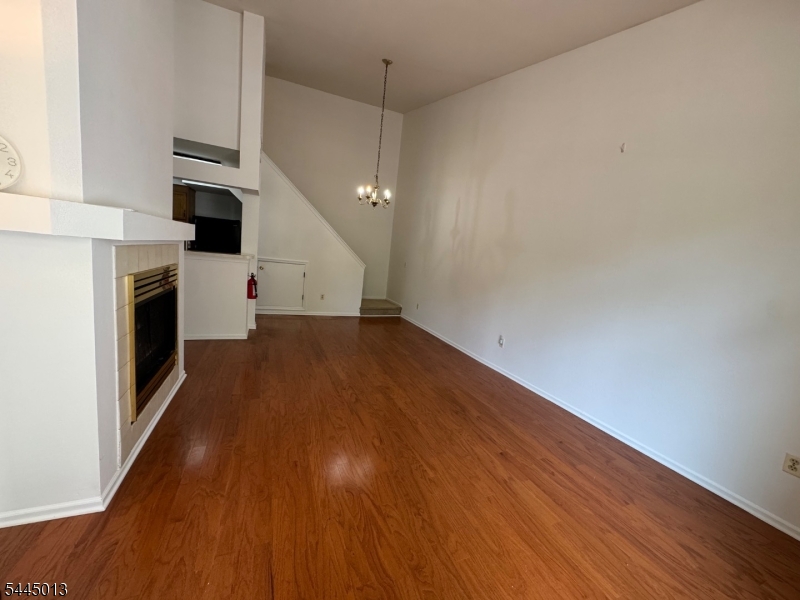 30 Wentworth Road, Unit 30 Bedminster, NJ 07921 - Photo 3 of 15