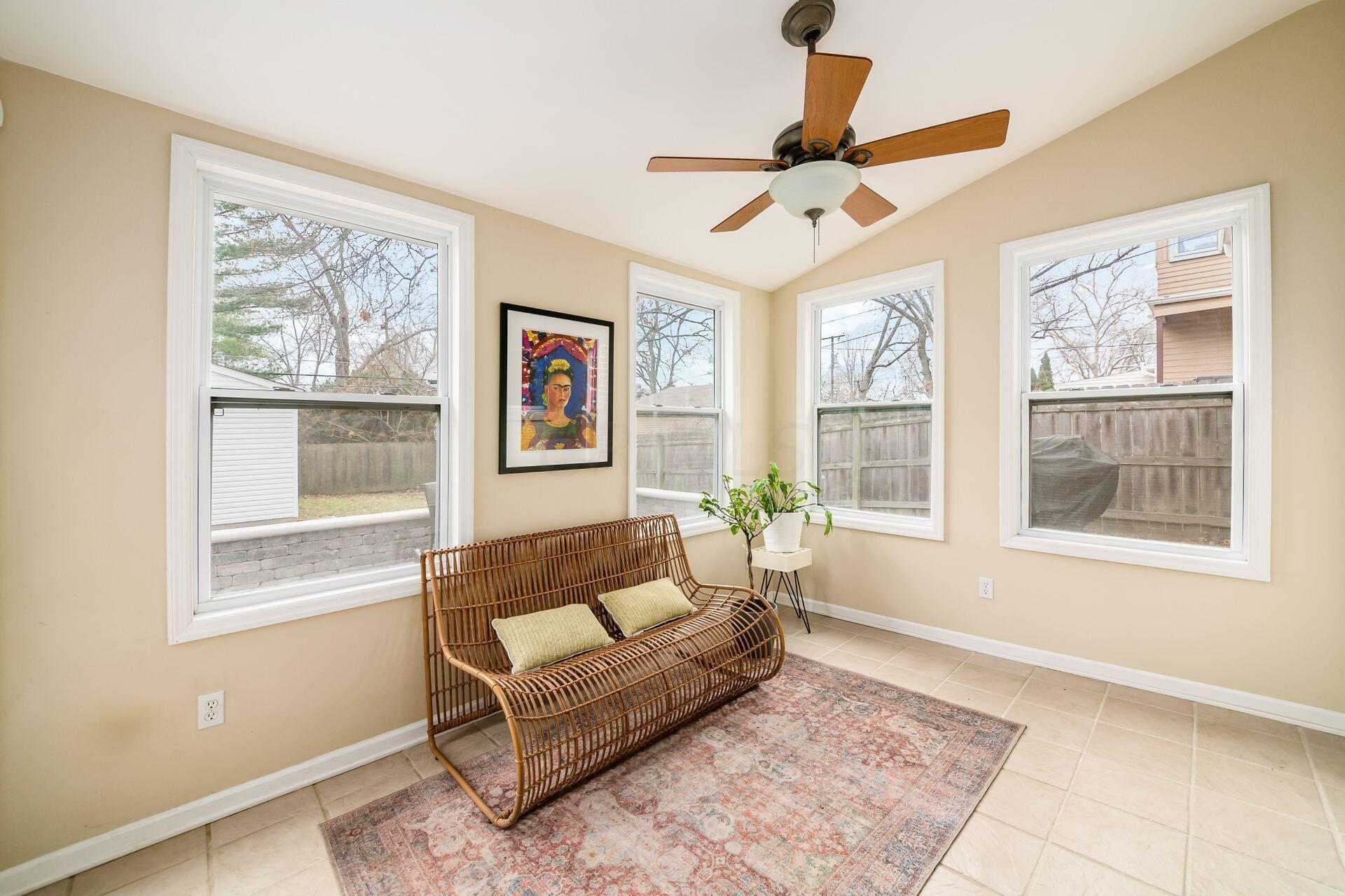 215 Richards Road Columbus, OH 43214 - Photo 23 of 42 028_f75e_L 215 Richards Rd041