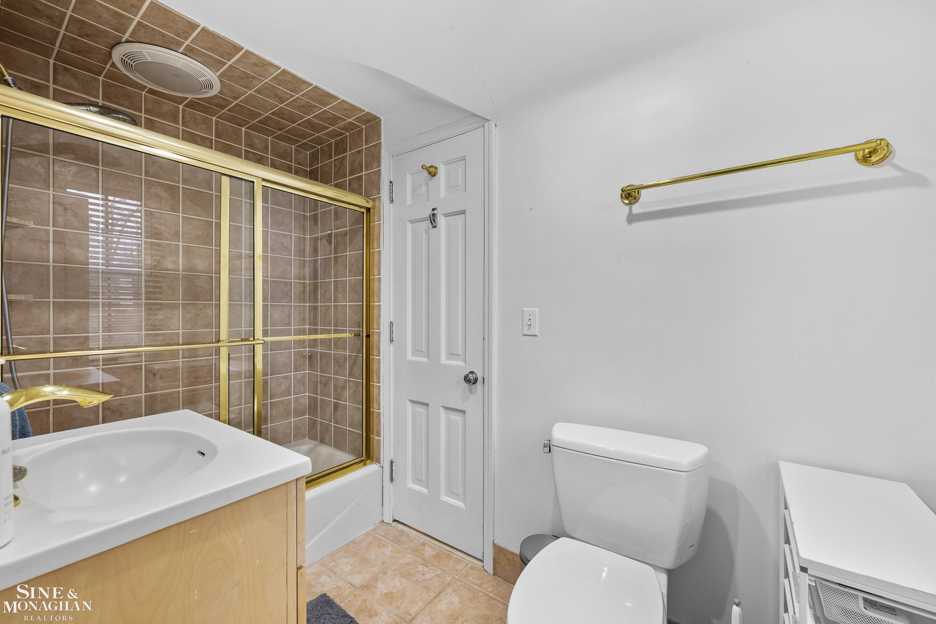 1117 Bishop Road Grosse Pointe Park, MI 48230 - Photo 31 of 40