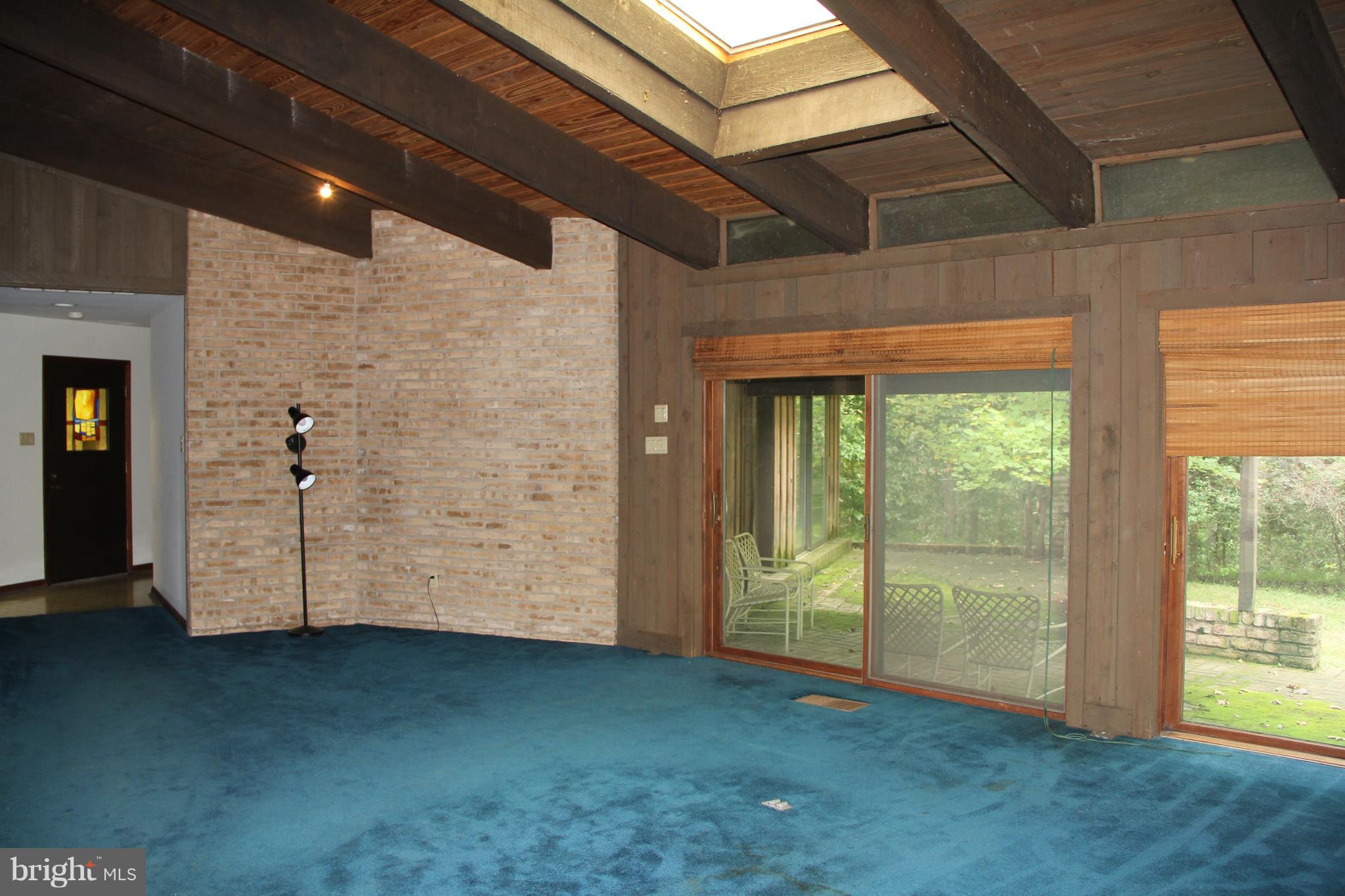 641 Mine Ridge Road Great Falls, VA 22066 - Photo 15 of 22 Family Room