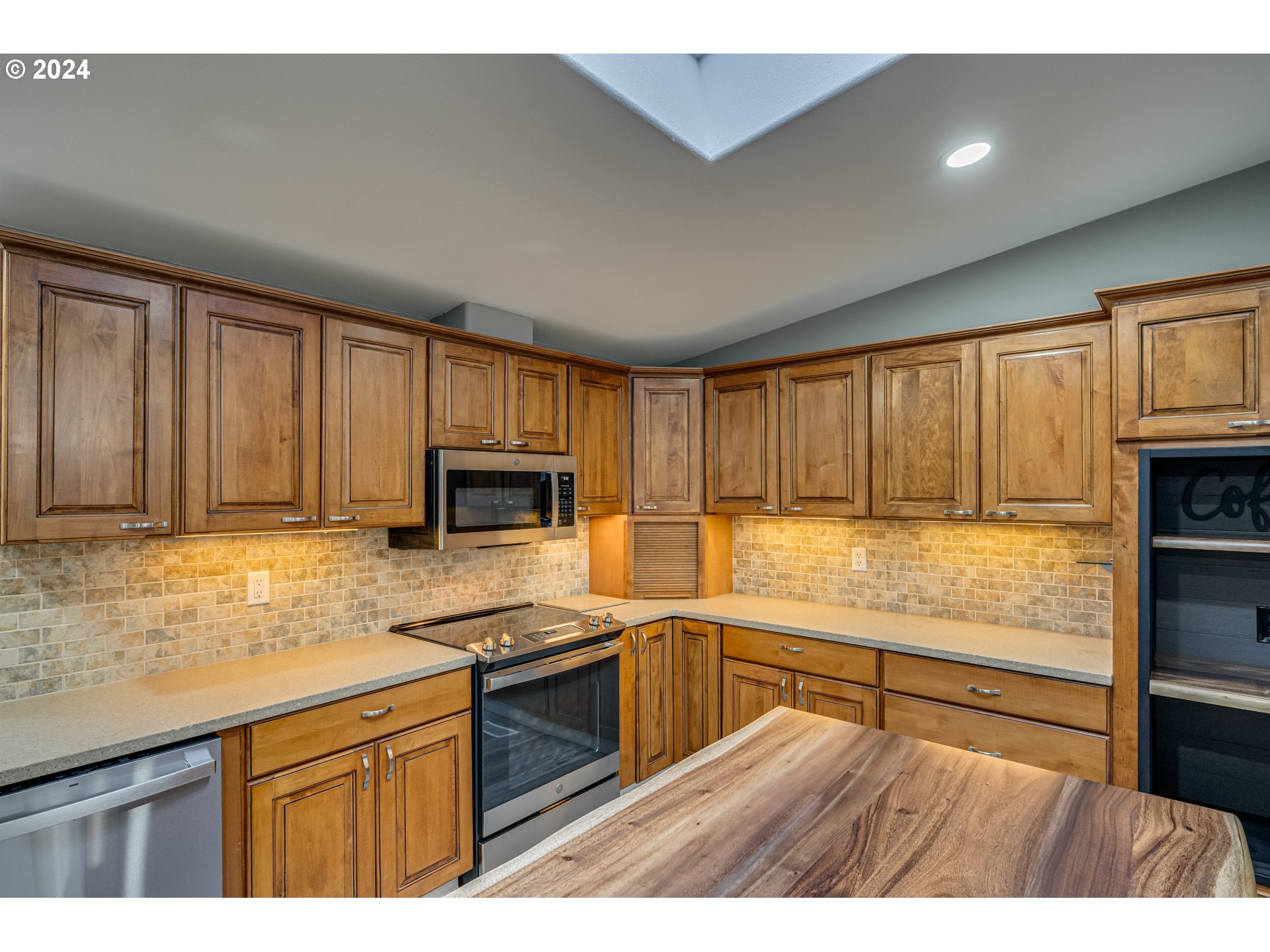 295 Feather Ridge Drive Kalama, WA 98625 - Photo 11 of 44 Gallery Image 11